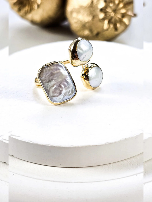 Three Pearl Ring