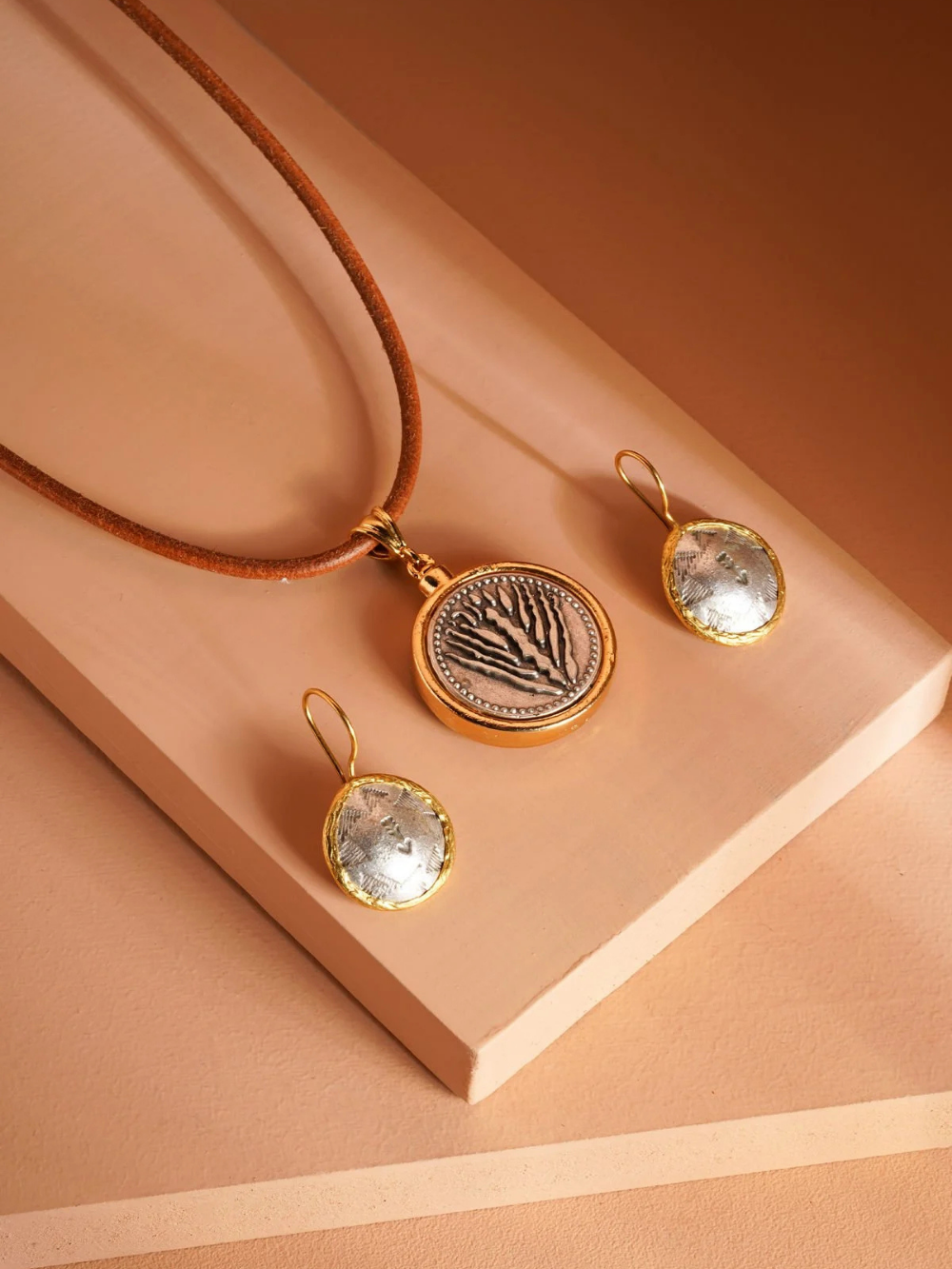 Gaia Necklace & Earring Set