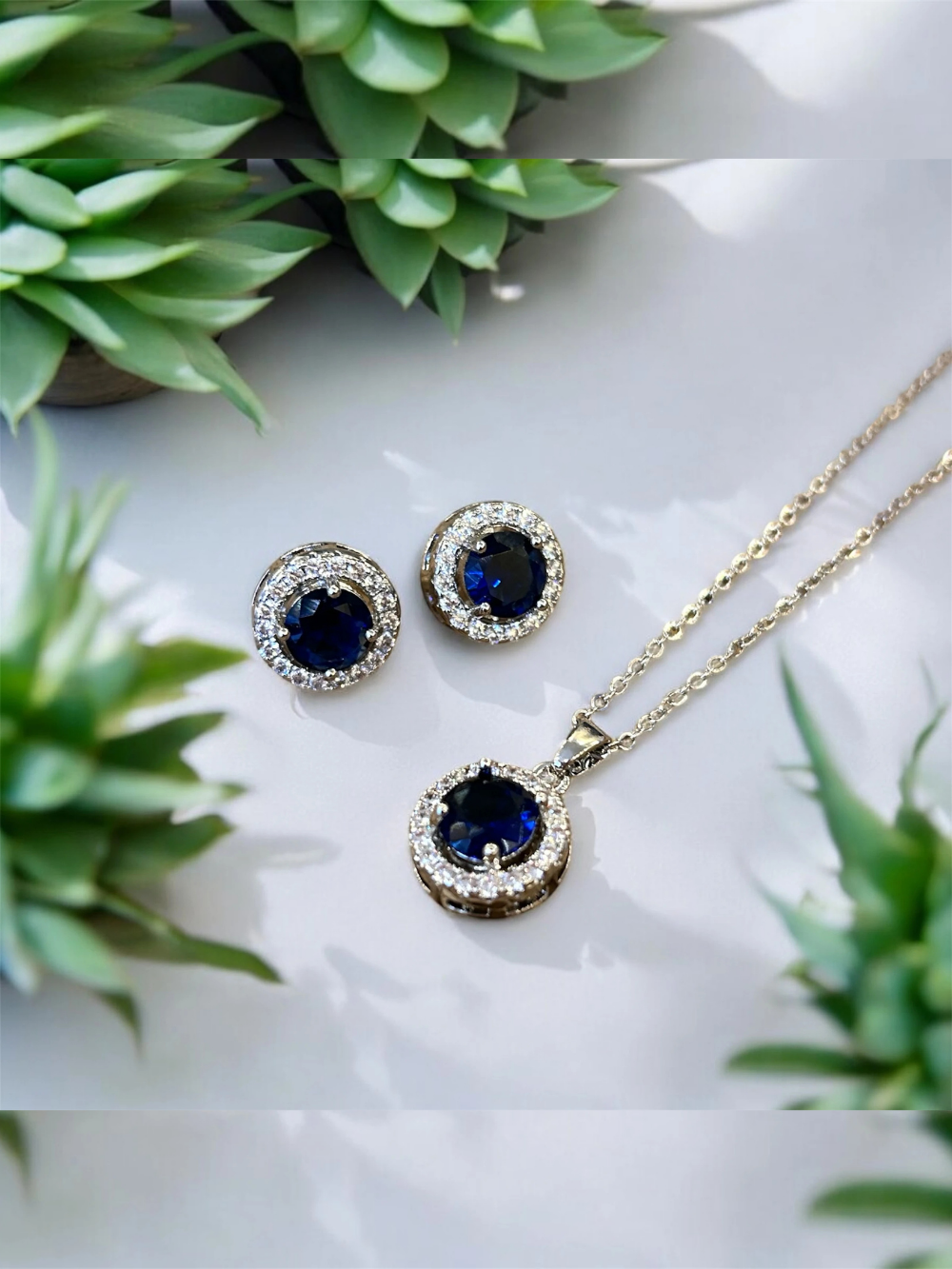 Navy Blue Zircon Stone Round Necklace & Earring Set