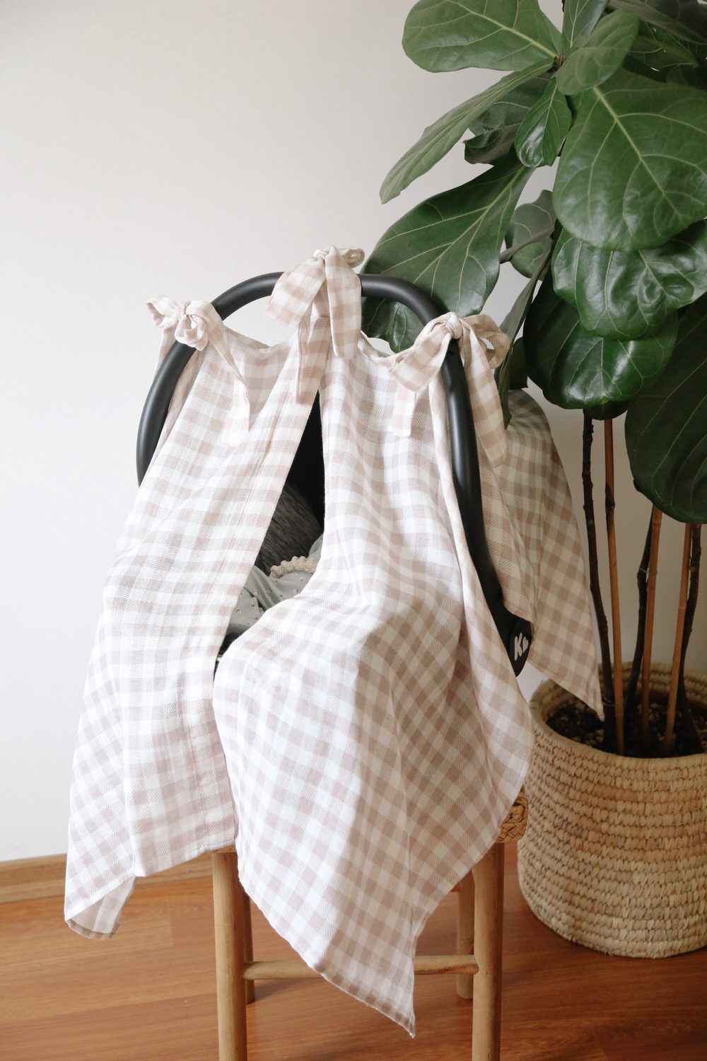 Double-Layer Organic Muslin Stroller Cover with Plaid Pattern